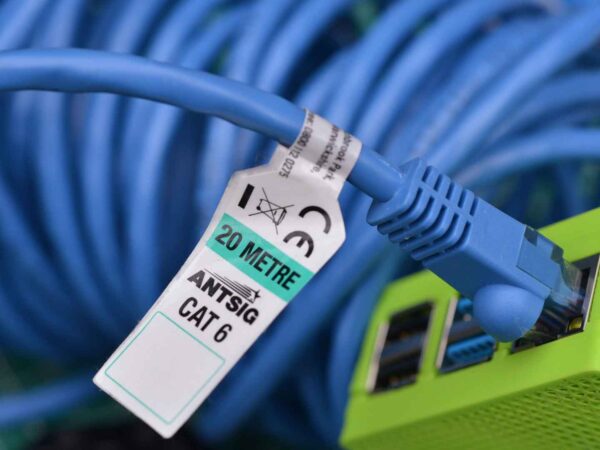 Fiber-And-Cat6-Cabling-Service-in-UK